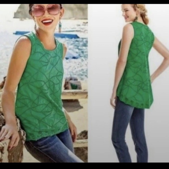 CAbi Cottagecore Gemma Green Eyelet Blouse Sleeveless Tank Top 5036 size medium - Picture 16 of 16